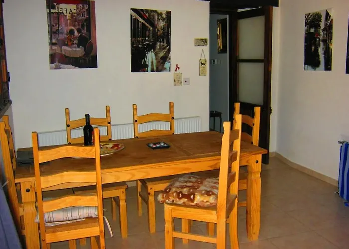 Clover Λεμεσός